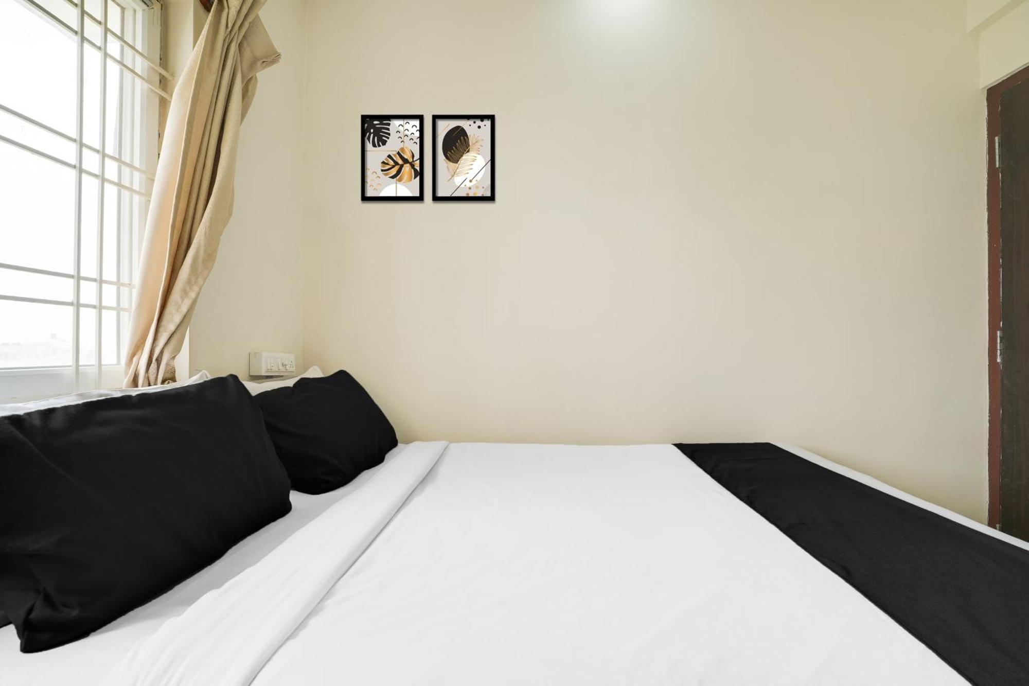 Super Hotel O Bangalore Near Reva Circle Formerly Cka Boarding Yelahanka Luaran gambar