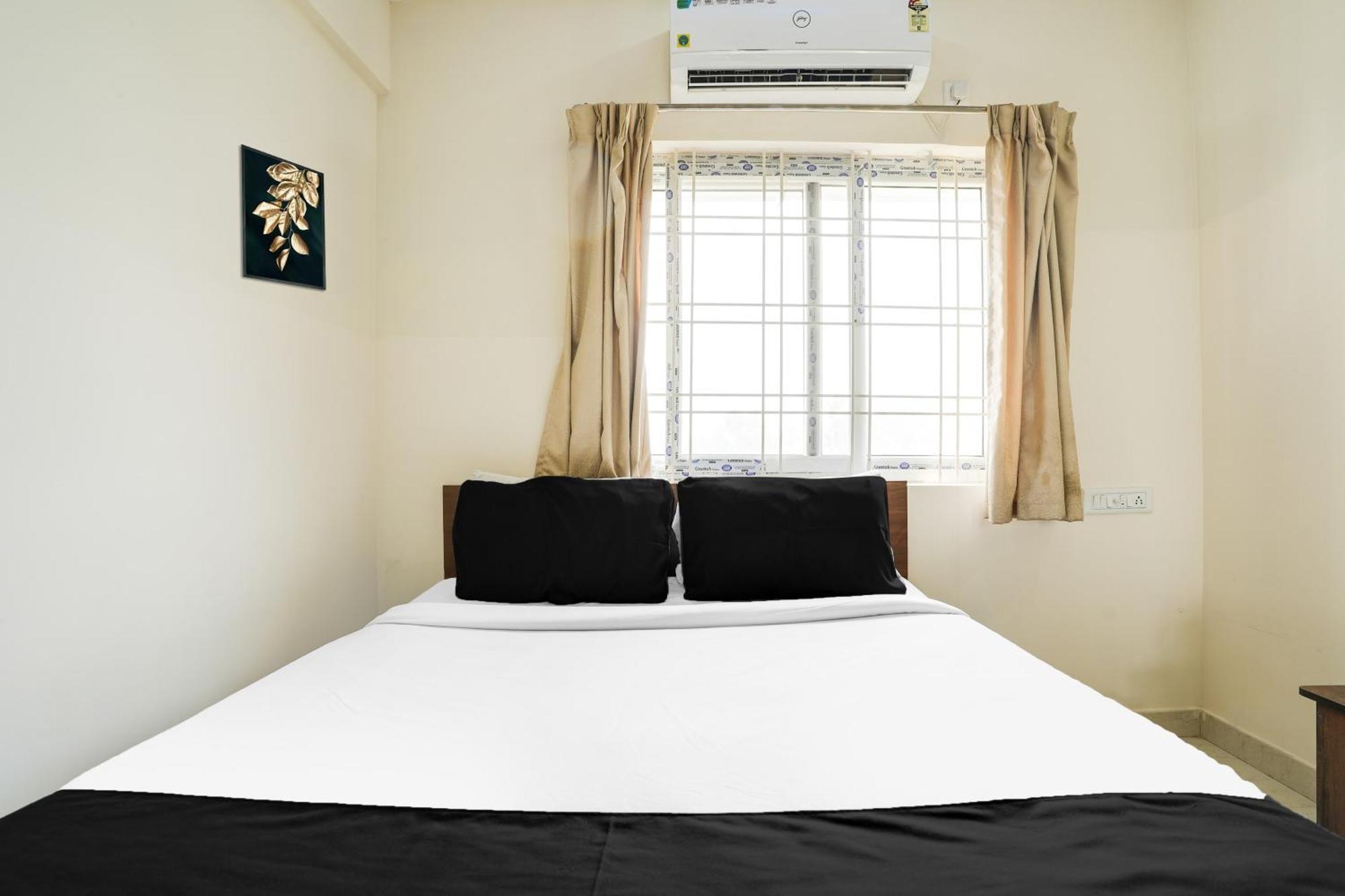 Super Hotel O Bangalore Near Reva Circle Formerly Cka Boarding Yelahanka Luaran gambar